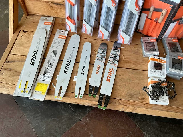 Partij stihl kettingzaag onderdelen - afbeelding 4 van  12