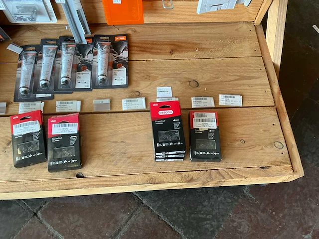 Partij stihl kettingzaag onderdelen - afbeelding 12 van  12