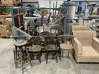 Partij stoelen en zetels - afbeelding 2 van  6