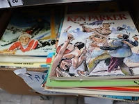 Partij stripboeken, diverse titels o.a. de poenpakker, knudde special & ken parker lang geweer - ca. 100 stuks - afbeelding 2 van  6