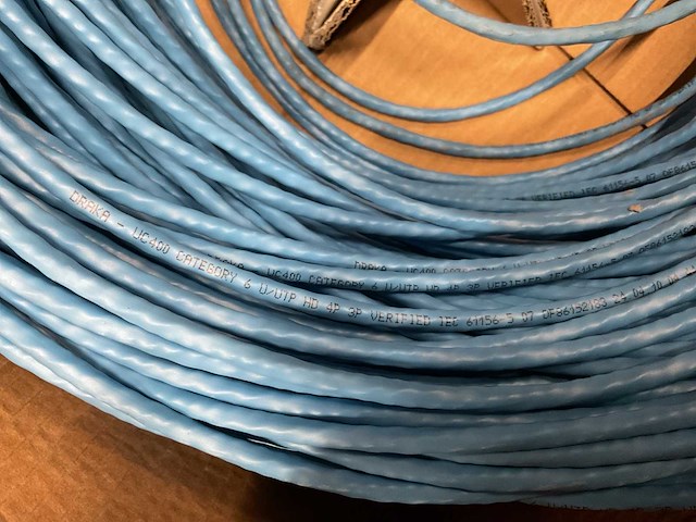 Partij stroom- en signaalkabels - afbeelding 7 van  12