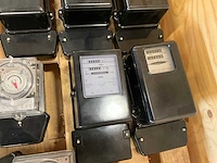 Partij stroommeters en schakelklokken - afbeelding 7 van  7