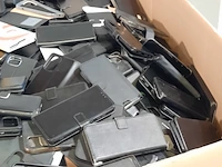Partij tablet en telefoonhoesjes - afbeelding 3 van  11