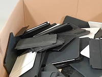 Partij tablet en telefoonhoesjes - afbeelding 5 van  11