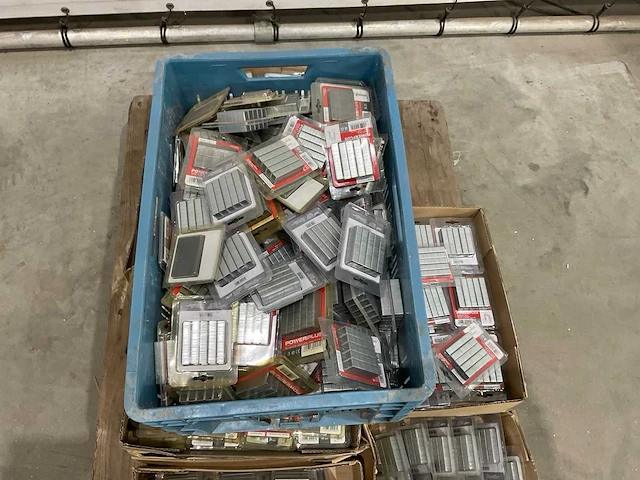 Partij tacker nietjes - afbeelding 7 van  8