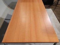 Partij tafels en bureaus oa. drenthea/gispen - afbeelding 9 van  12