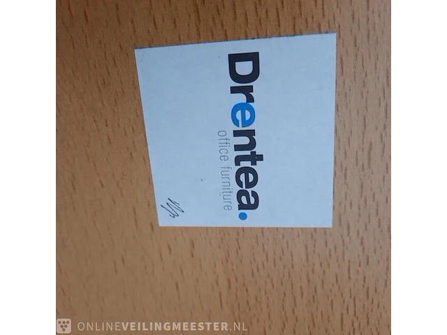 Partij tafels en bureaus oa. drenthea/gispen - afbeelding 10 van  12