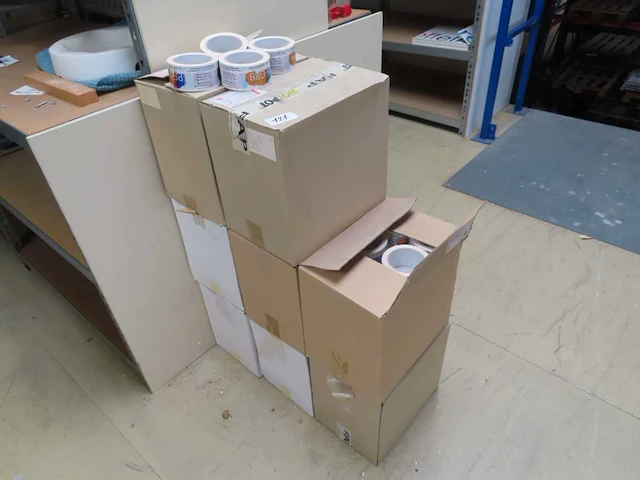 Partij tape, 8 dozen - afbeelding 1 van  2