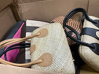 Partij tassen - afbeelding 14 van  14