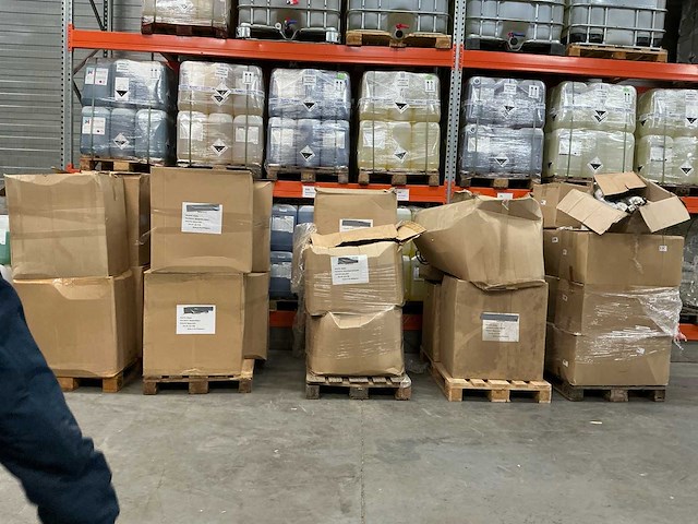 Partij tassen - afbeelding 1 van  14