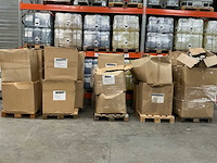 Partij tassen - afbeelding 2 van  14