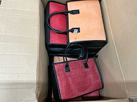 Partij tassen - afbeelding 4 van  11