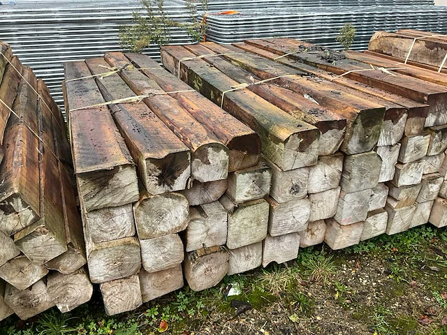 Partij teak balken - afbeelding 14 van  14
