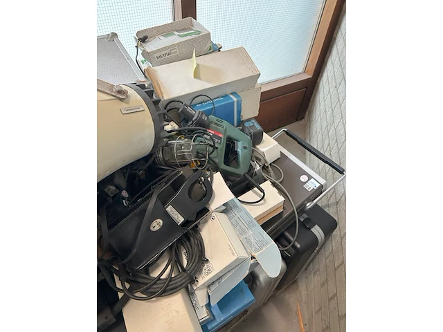 Partij technische apparatuur - afbeelding 3 van  5