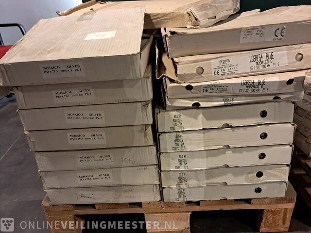 Partij tegels op 3x pallet - afbeelding 4 van  15