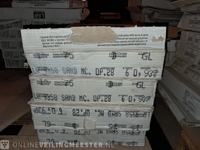 Partij tegels op 3x pallet - afbeelding 6 van  15