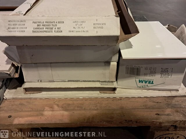 Partij tegels - afbeelding 11 van  11