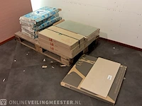 Partij tegels - afbeelding 1 van  8
