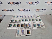 Partij telefoon hoesjes (30x)
