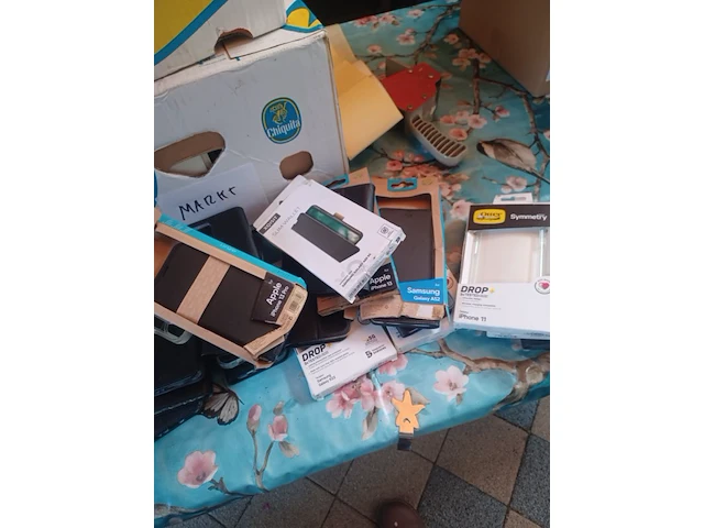 Partij telefoon hoesjes covers alle merken aantal 75 stuks. - afbeelding 3 van  9