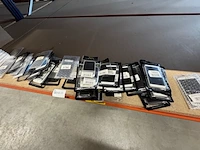 Partij telefoonaccessoires en onderdelen - afbeelding 12 van  15