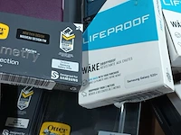 Partij telefoonhoesjes en screenprotectors gecko covers/otterbox/lifeproof/react - afbeelding 12 van  12