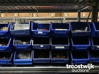 Partij telefoons en toebehorem - afbeelding 9 van  28