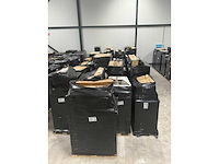 Partij televisies - retourgoederen - 246 items - afbeelding 5 van  12