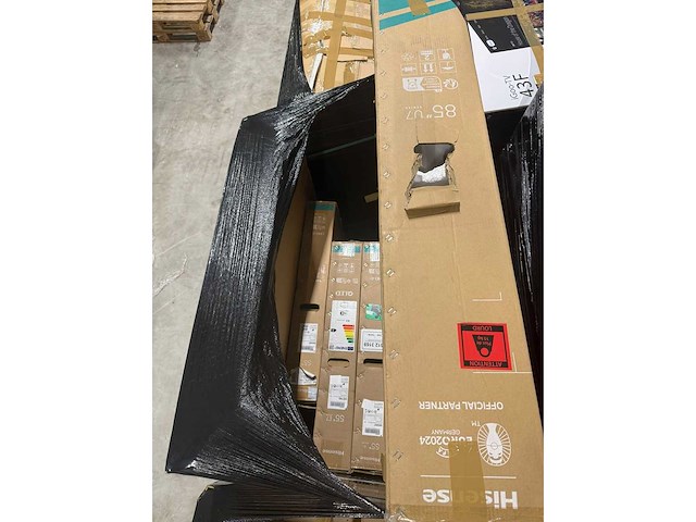 Partij televisies - retourgoederen - 246 items - afbeelding 12 van  12