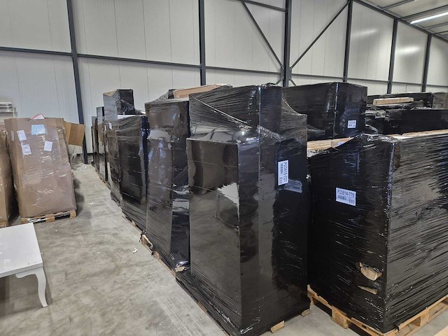 Partij televisies - retourgoederen - 266 items - afbeelding 7 van  13