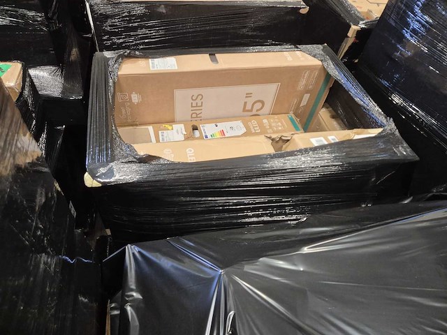 Partij televisies - retourgoederen - 266 items - afbeelding 10 van  13