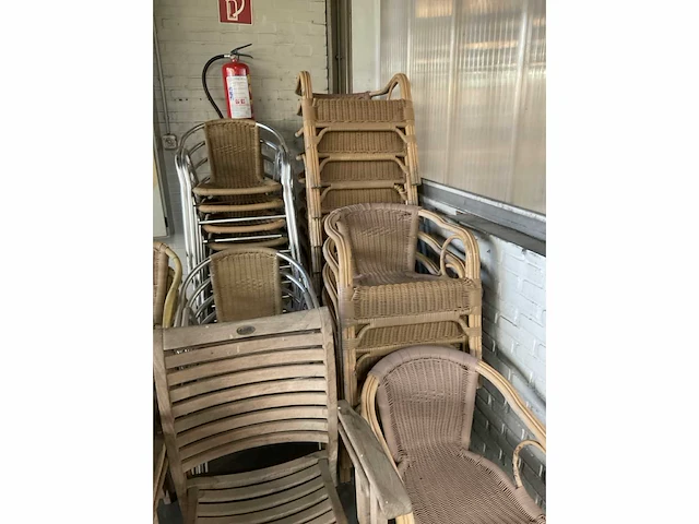 Partij terrasstoelen - afbeelding 6 van  6