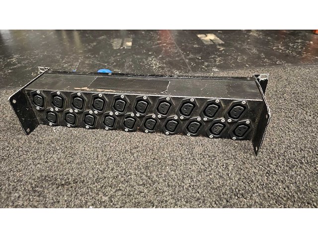 Partij theater & event techniek set – licht, audio & video (71x) (av) (geluid & beeld) - afbeelding 38 van  138