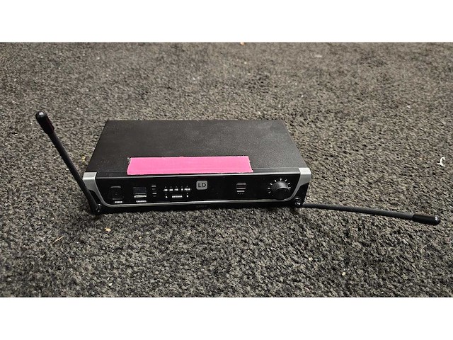 Partij theater & event techniek set – licht, audio & video (71x) (av) (geluid & beeld) - afbeelding 43 van  138