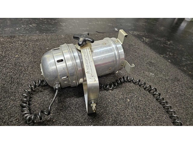 Partij theater & event techniek set – licht, audio & video (71x) (av) (geluid & beeld) - afbeelding 30 van  138