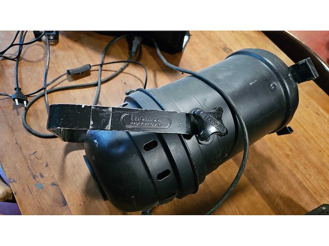 Partij theater & event techniek set – licht, audio & video (71x) (av) (geluid & beeld) - afbeelding 121 van  138