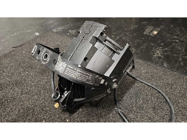 Partij theater & event techniek set – licht, geluid & video (71x) - afbeelding 21 van  138