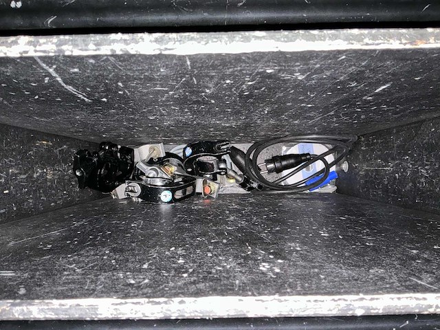 Partij theater & event techniek set – licht, geluid & video (71x) - afbeelding 58 van  138