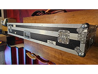 Partij theater & event techniek set – licht, geluid & video (71x) - afbeelding 61 van  138