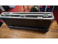 Partij theater & event techniek set – licht, geluid & video (71x) - afbeelding 63 van  138