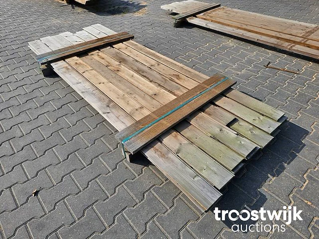 Partij thermisch gemodificeerd vurenhout rabbat 17 stuks 270x14x2cm - afbeelding 1 van  5