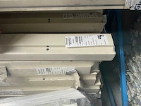 Partij theuma stalen kozijn delen (stijlen en bovendorpels) - afbeelding 12 van  12