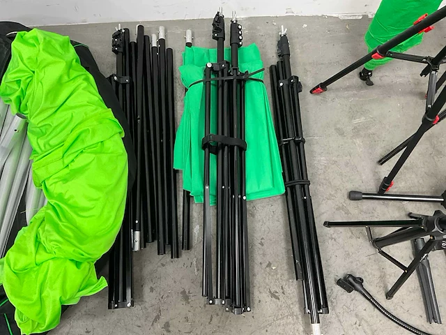 Partij toebehoren voor fotostudio-set met belichting en greenscreen - afbeelding 7 van  13