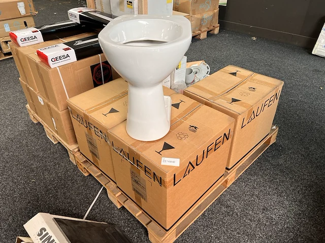 Partij toiletpotten - afbeelding 1 van  3
