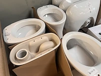 Partij toiletten staand - afbeelding 3 van  4