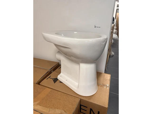 Partij toiletten - afbeelding 1 van  4