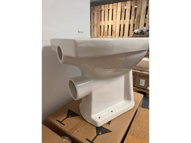 Partij toiletten - afbeelding 4 van  4