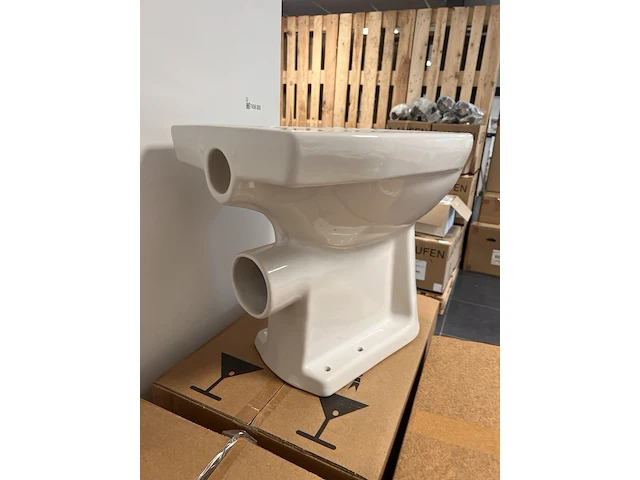 Partij toiletten - afbeelding 2 van  4