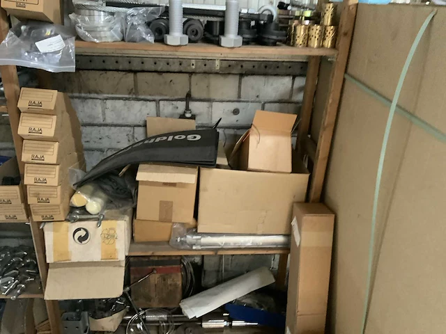 Partij trailer en truck onderdelen - afbeelding 22 van  34