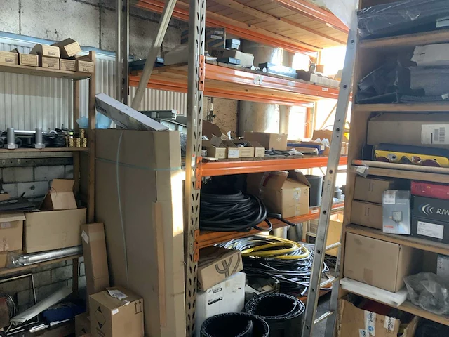 Partij trailer en truck onderdelen - afbeelding 12 van  34